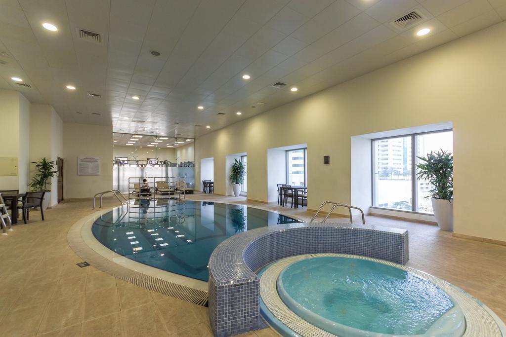 Yanjoon Holiday Homes - Princess Tower Apartments Dubai Ngoại thất bức ảnh
