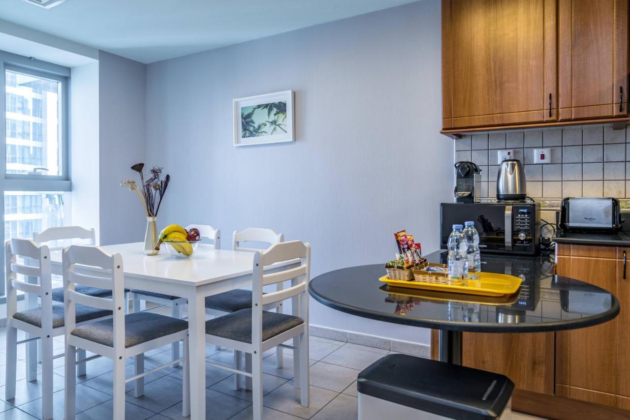 Yanjoon Holiday Homes - Princess Tower Apartments Dubai Ngoại thất bức ảnh