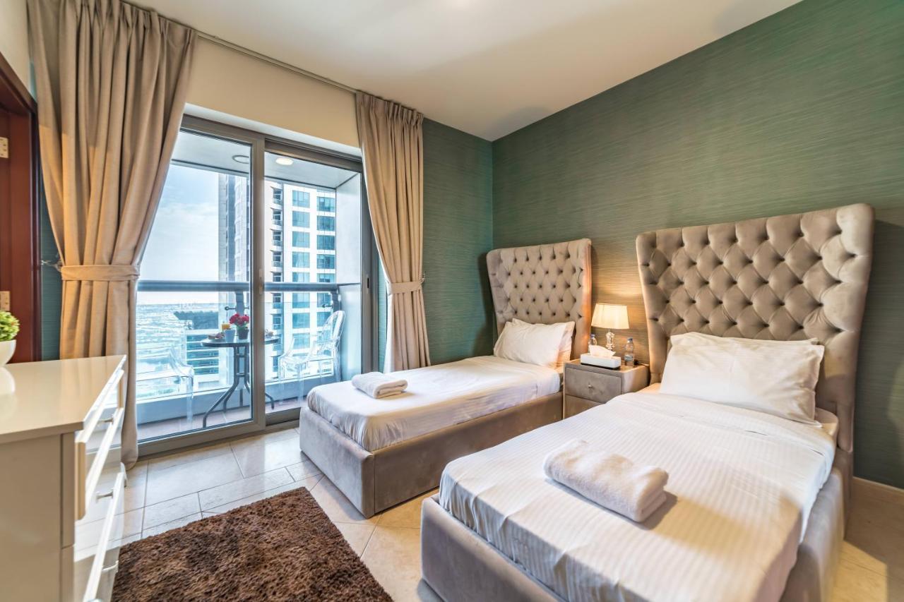 Yanjoon Holiday Homes - Princess Tower Apartments Dubai Ngoại thất bức ảnh